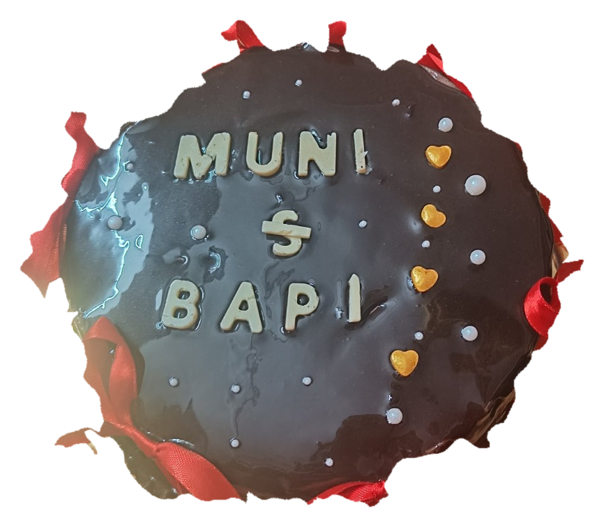 A reviewed food photograph assigned to decorated cakes from visible appearance.