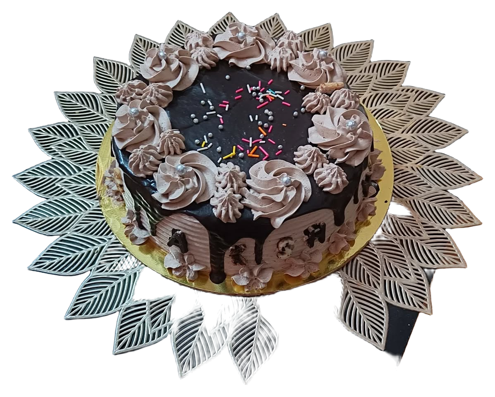 A reviewed food photograph assigned to decorated cakes from visible appearance.