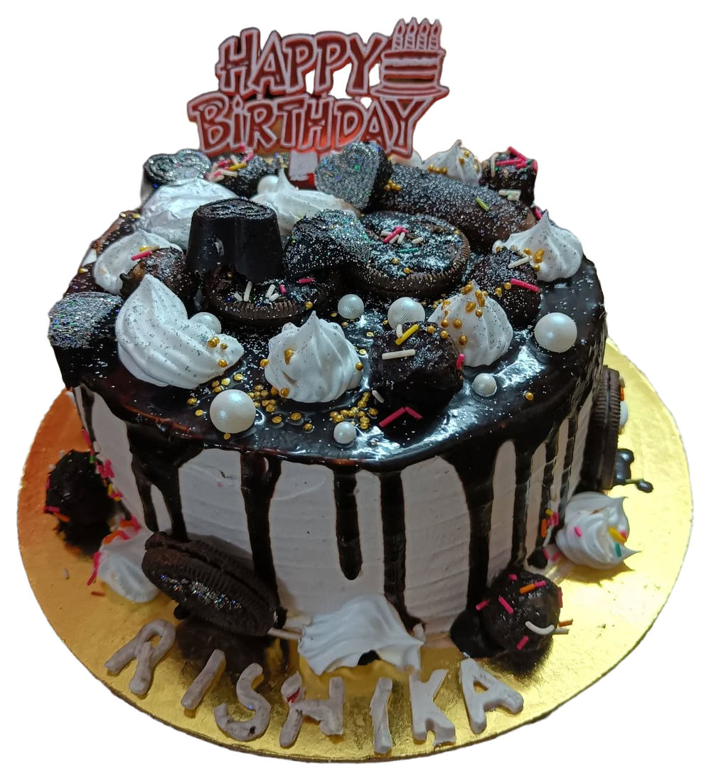 A reviewed food photograph assigned to birthday cakes from visible appearance.